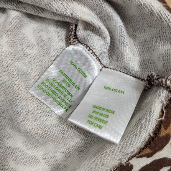 NWT! Lilly Pulitzer Jansen V-Neckline Sweatshirt Chocolate My Favorite Spot L - Picture 8 of 13